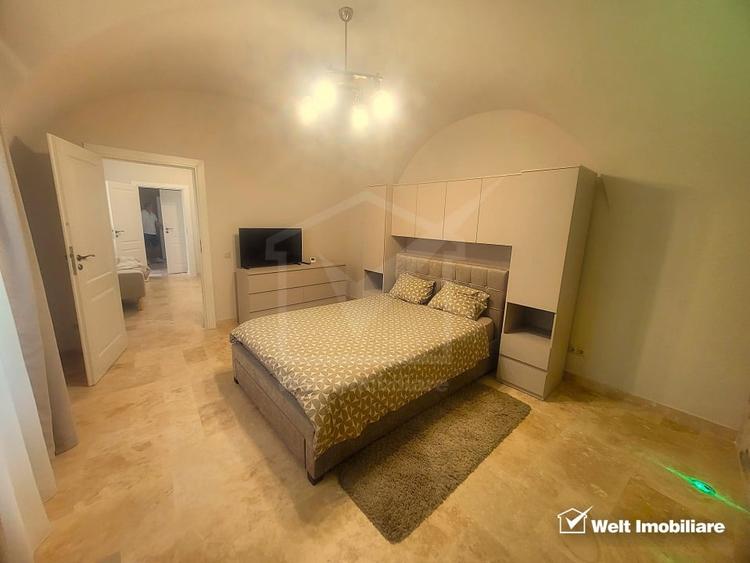 ULTRACENTRAL apartament 2 camere, renovat lux - 3