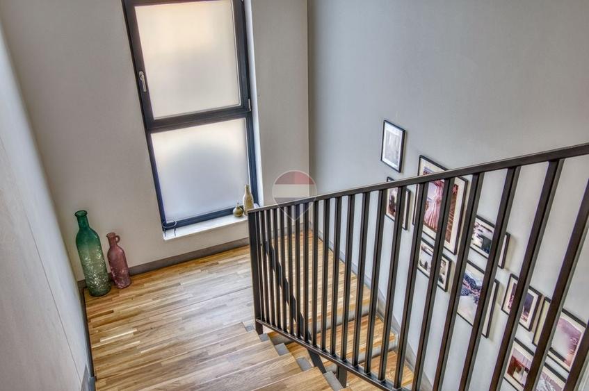 Duplex cu 4 camere cu Teren 223 Mp în Someșeni