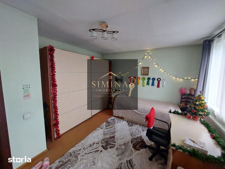 Casă cu 5 camere cu Teren 1700 Mp în Unirii