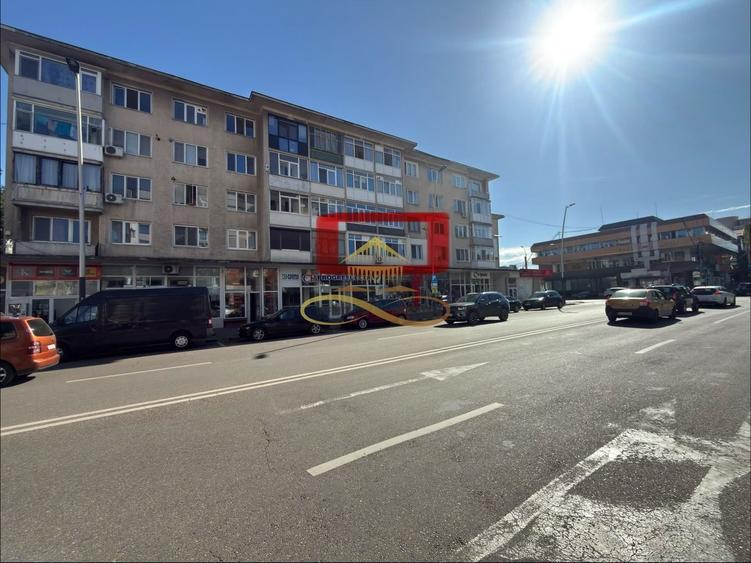 Apartament cu 2 camere decomandat în Central