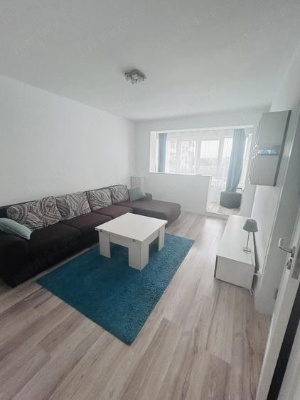 Apartament cu 2 camere decomandat în Drumul Taberei