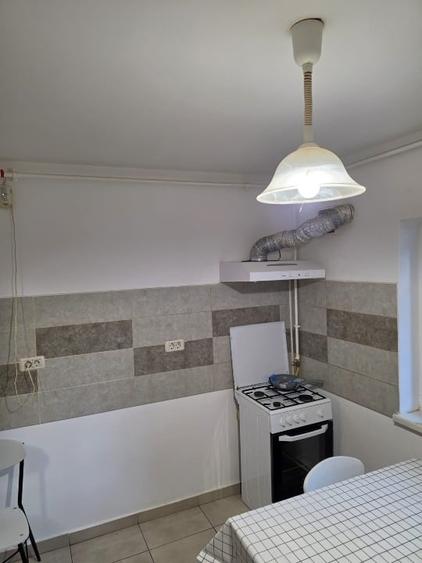 APARTAMENT CU 3 CAMERE - 2