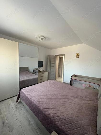 Casă cu Teren 445 Mp în Bănești