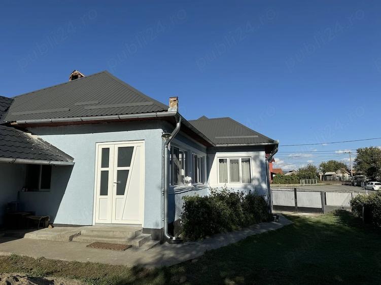 Casă cu 4 camere cu Teren 3200 Mp în Săsarm