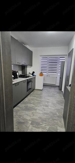 Apartament cu 2 camere decomandat în Exterior Vest