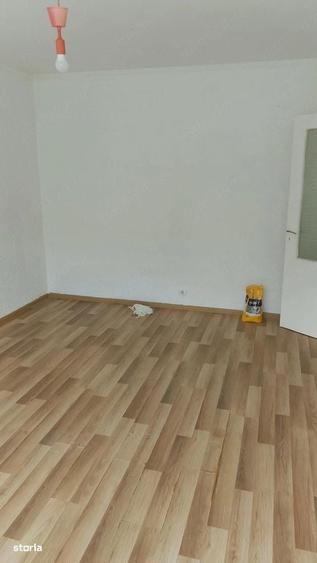 Apartament cu 2 camere în Drumul Taberei