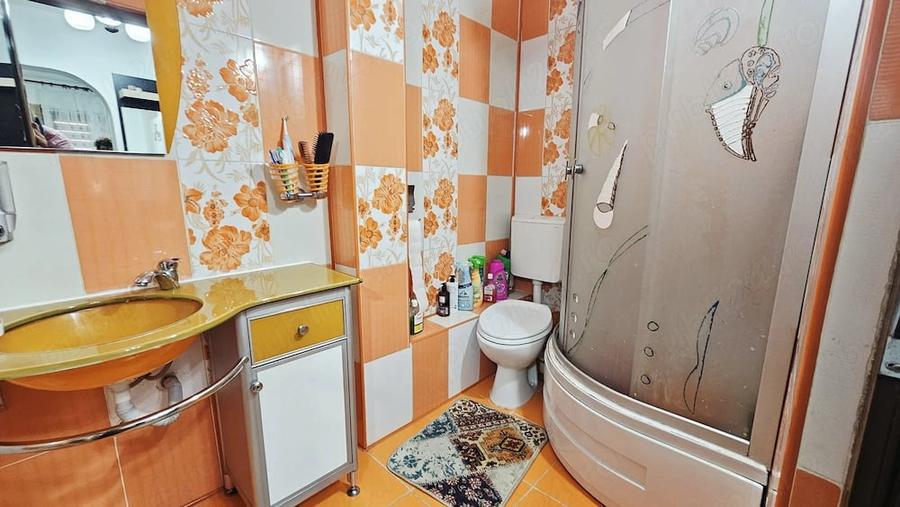 Apartament cu 2 camere decomandat în Nicolae Titulescu