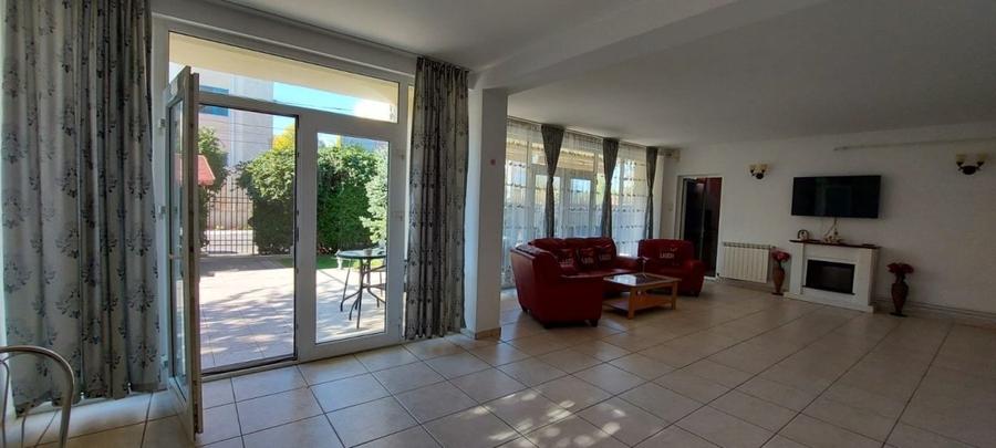Hotel/Pensiune, de 15 mp, în Central