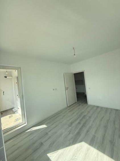 Apartament cu 2 camere nedecomandat în Militari