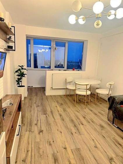 Apartament cu 2 camere decomandat, mobilat în