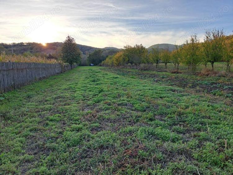 Teren de 1815 mp, în Măneciu