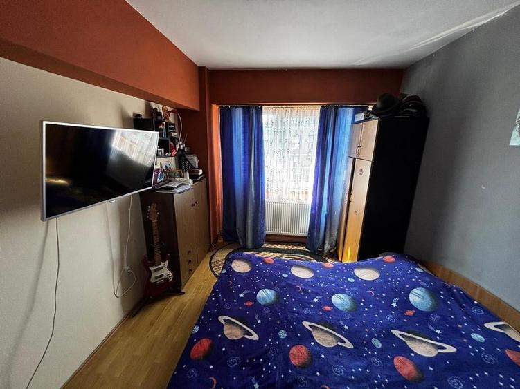 Apartament cu 2 camere decomandat, mobilat în Ostroveni