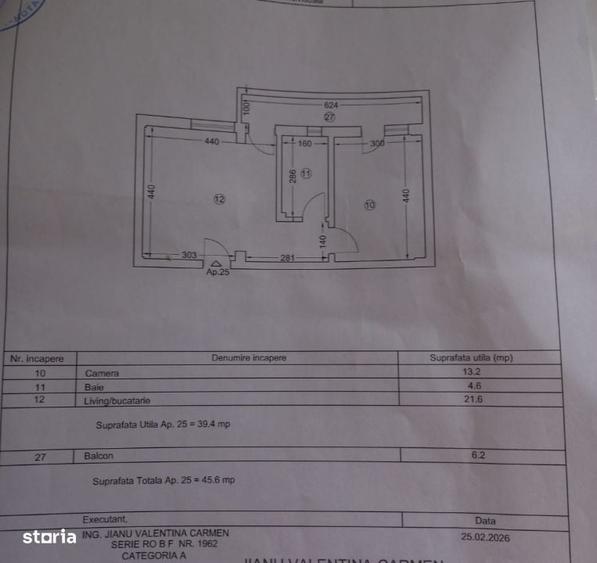 Apartament cu 2 camere semidecomandat în Lazu
