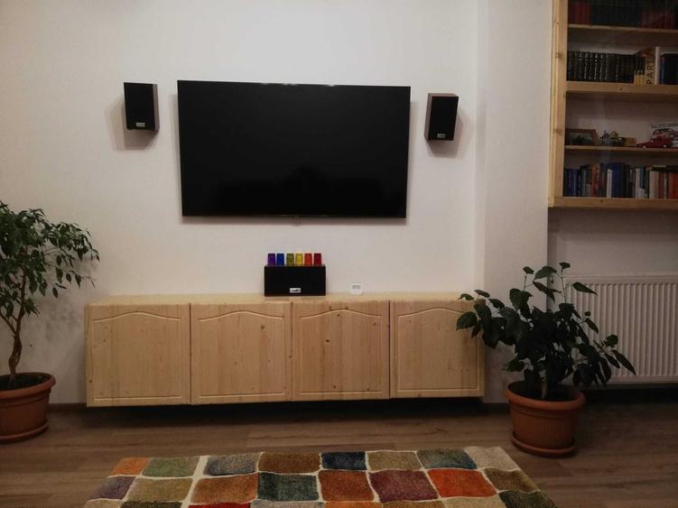 Apartament cu 3 camere decomandat în Central