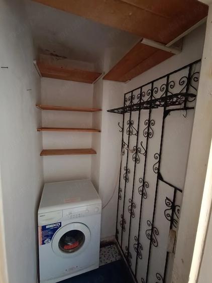 Apartament cu 3 camere decomandat în Micro 15