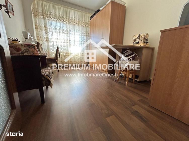 Apartament cu 3 camere decomandat în Dofteana