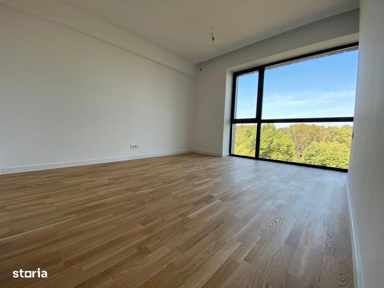 Apartament cu 3 camere în Est