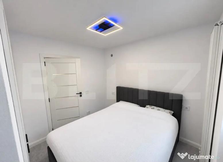 Apartament cu 3 camere semidecomandat în Central