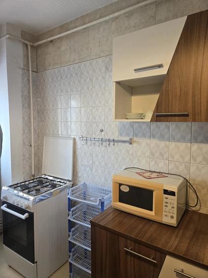 Apartament cu 2 camere decomandat în Tomis II