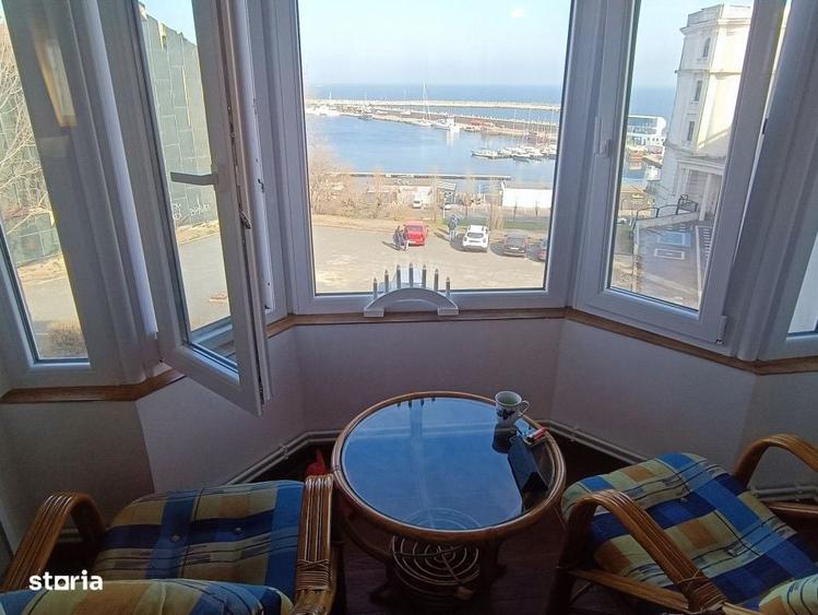 Apartament cu 3 camere decomandat în Peninsula