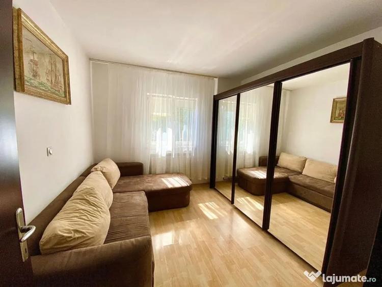 Apartament cu 4 camere decomandat în Rădăuți
