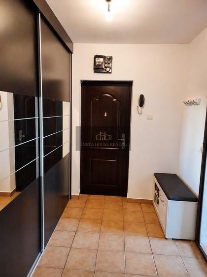 Apartament cu 2 camere semidecomandat, mobilat în Pantelimon
