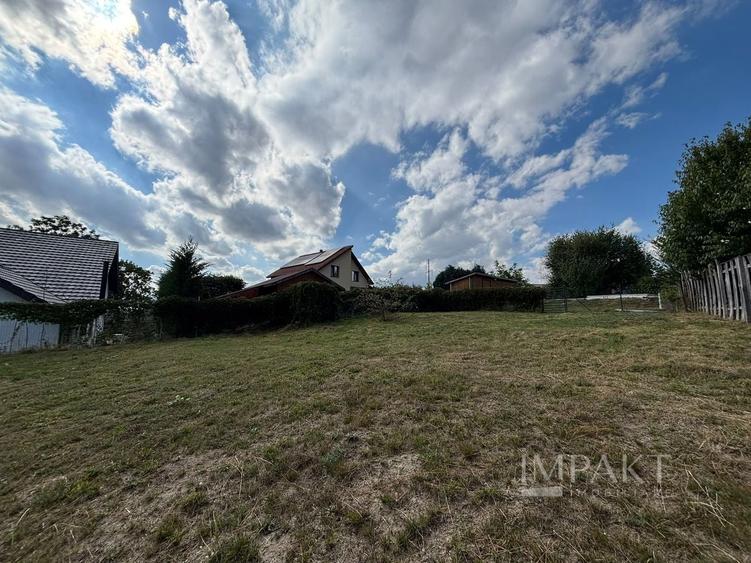 Casă individuală cu 4 camere cu Canalizare în Feleacu