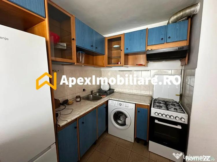 Apartament cu 4 camere decomandat în 13 Septembrie