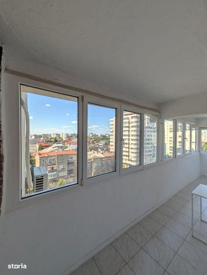 Apartament cu 3 camere în Basarab