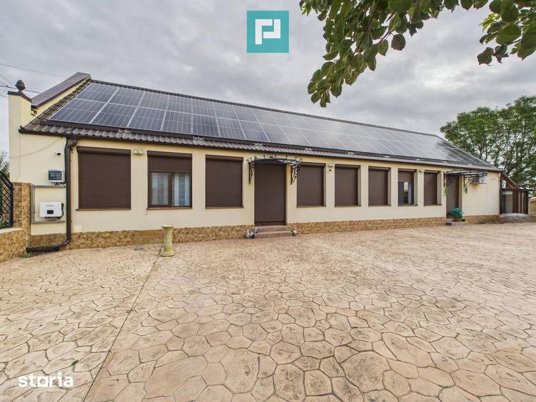 Casă cu 4 camere cu Teren 2880 Mp în Vinga