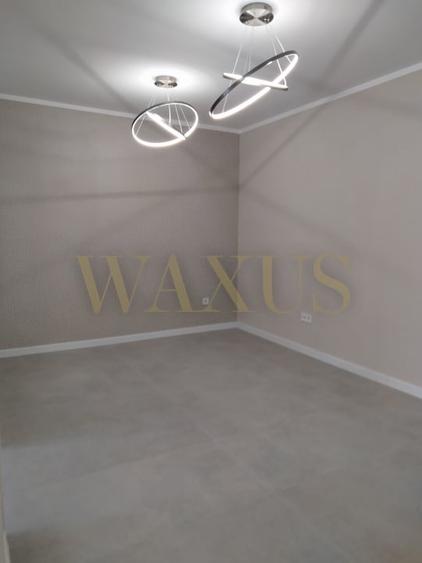 Apartament cu 3 camere semidecomandat în Florești — fotografia 2