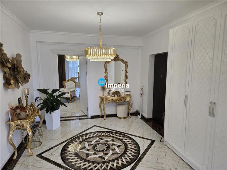 Apartament cu 3 camere decomandat în Copou