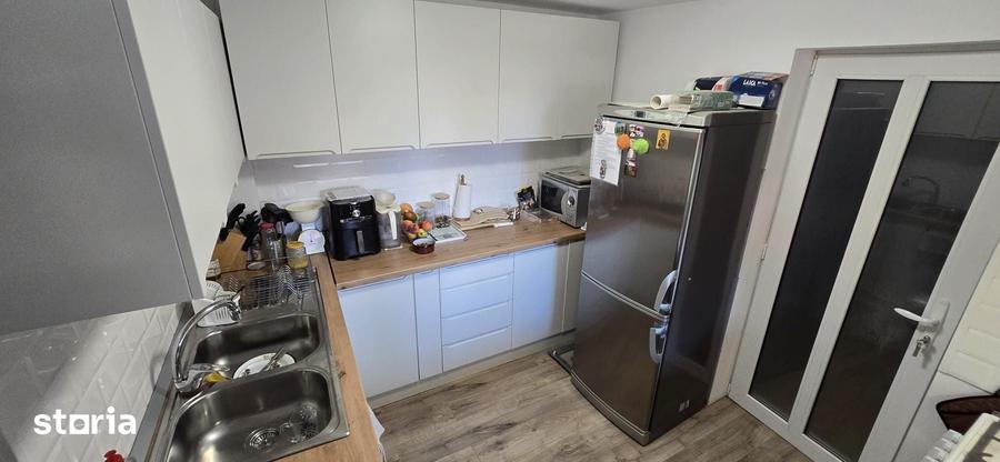 Casă cu 4 camere cu Teren 366 Mp în Bartolomeu