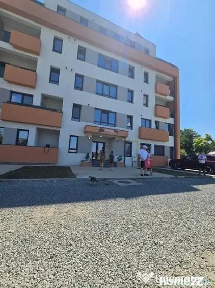 Garsonieră decomandată în Micro 17