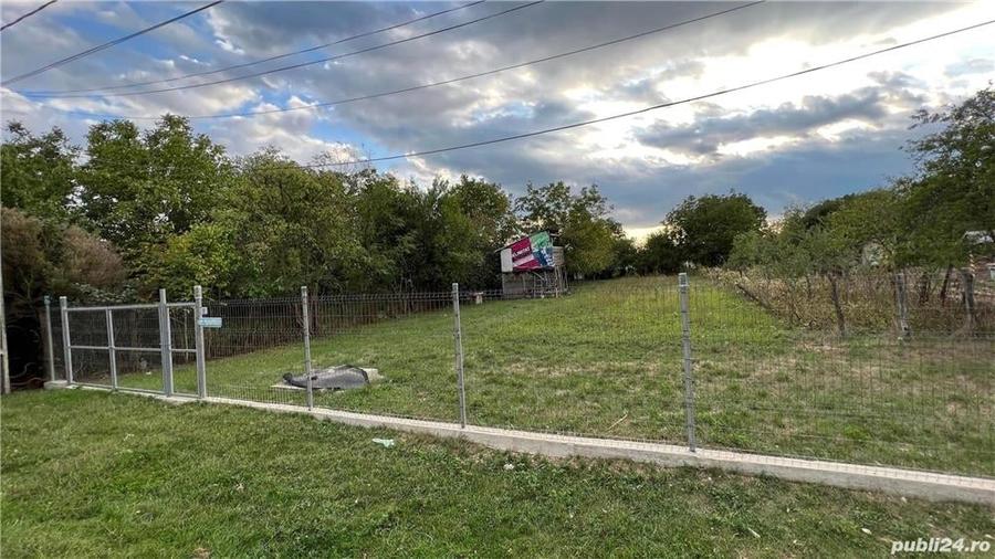Teren de 941 mp, în Buriaș