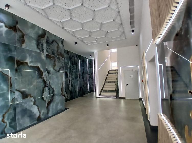 Apartament cu 3 camere decomandat în Berceni