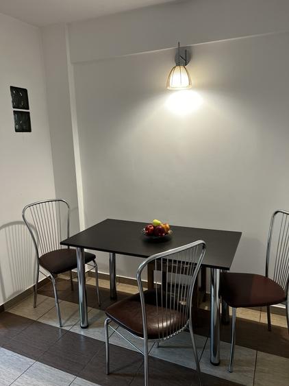 Apartament cu 2 camere decomandat în Lujerului