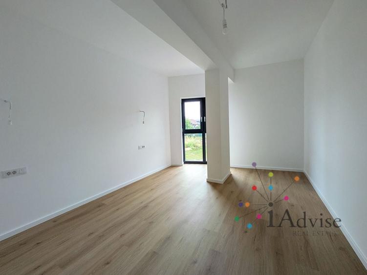Apartament cu 2 camere decomandat, mobilat în Tractorul