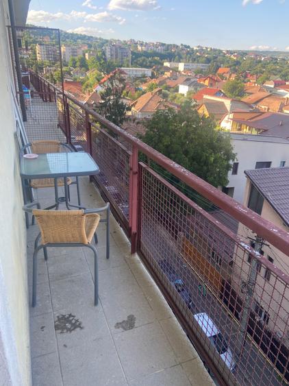 Apartament cu 2 camere nedecomandat în Iris