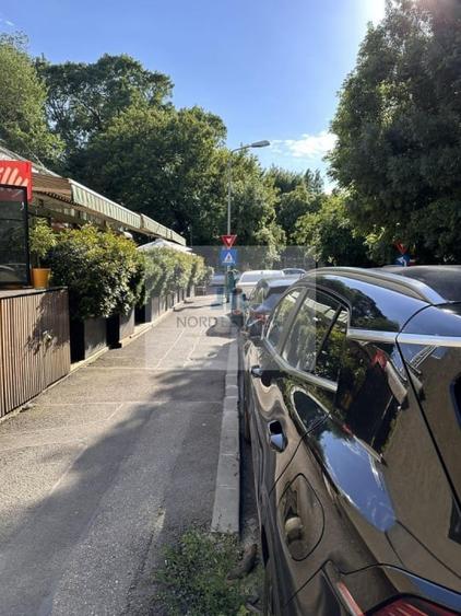 Casă cu 3 camere cu Teren 100 Mp în Tineretului
