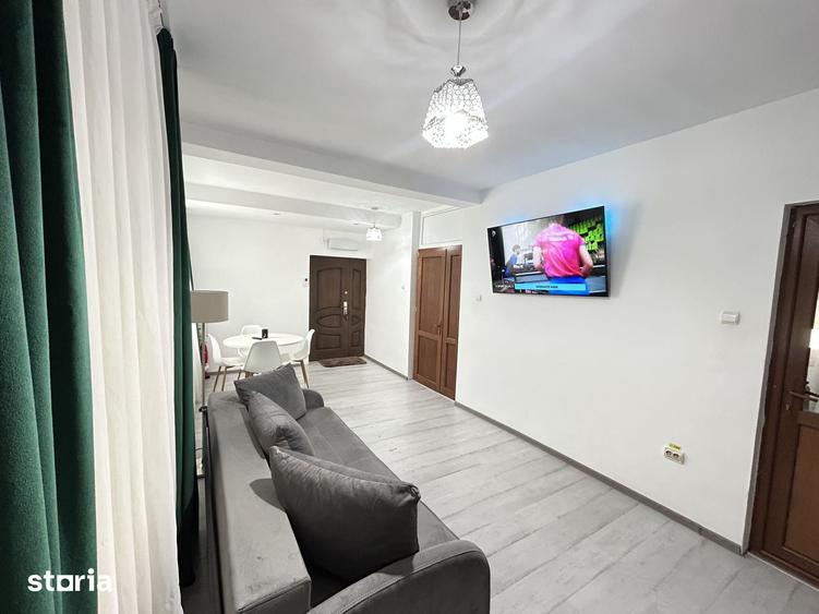 Casă cu 6 camere cu Teren 380 Mp în Central