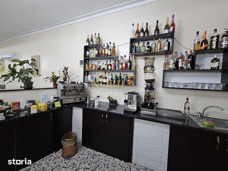 Spațiu comercial, de 550 mp, în Cașin