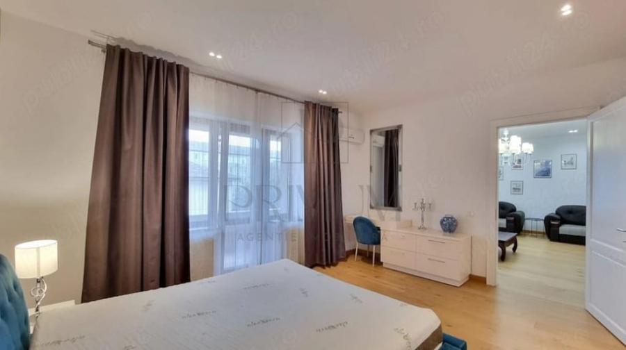 Apartament cu 2 camere decomandat în Complex Studențesc