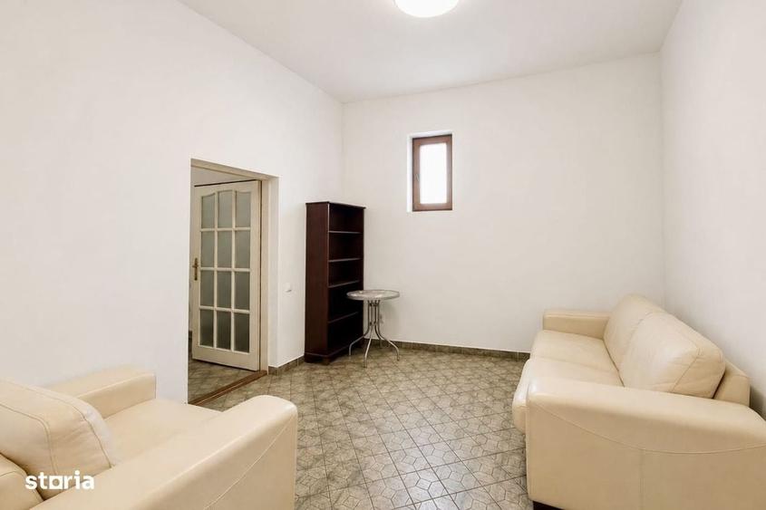 Apartament cu 4 camere în Central