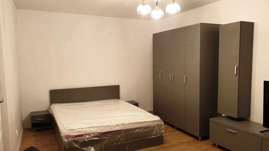 Apartament cu 2 camere decomandat în Centrul Civic