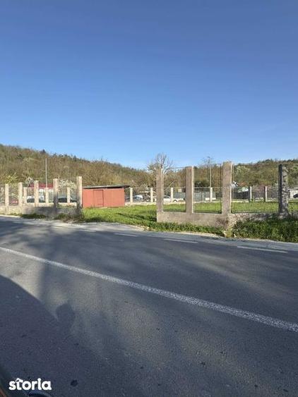 Teren de 596 mp, în Central
