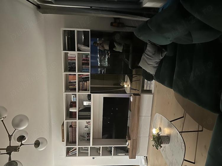Apartament cu 3 camere decomandat, mobilat în Central