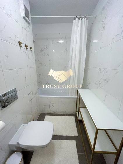 Apartament cu 3 camere decomandat în Aviației