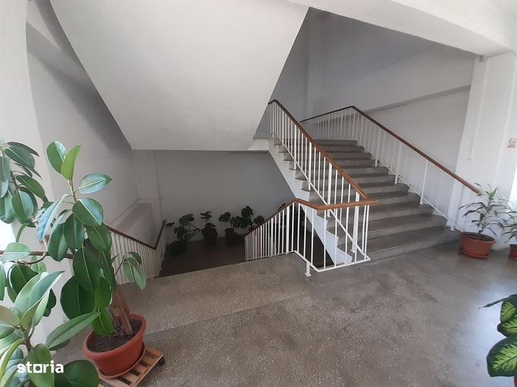 Spațiu comercial, de 125 mp, în Obor