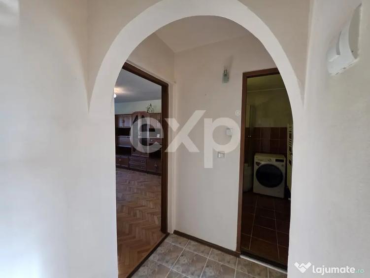 Apartament cu 2 camere decomandat în Zorilor